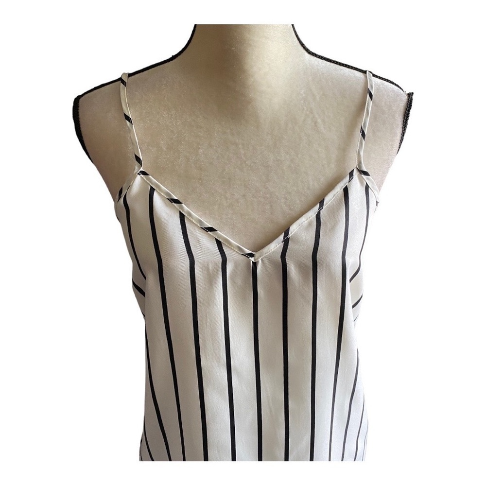 THE LIMITED-CAMISOLE TOP-SIZE SMALL - Picture 2 of 7